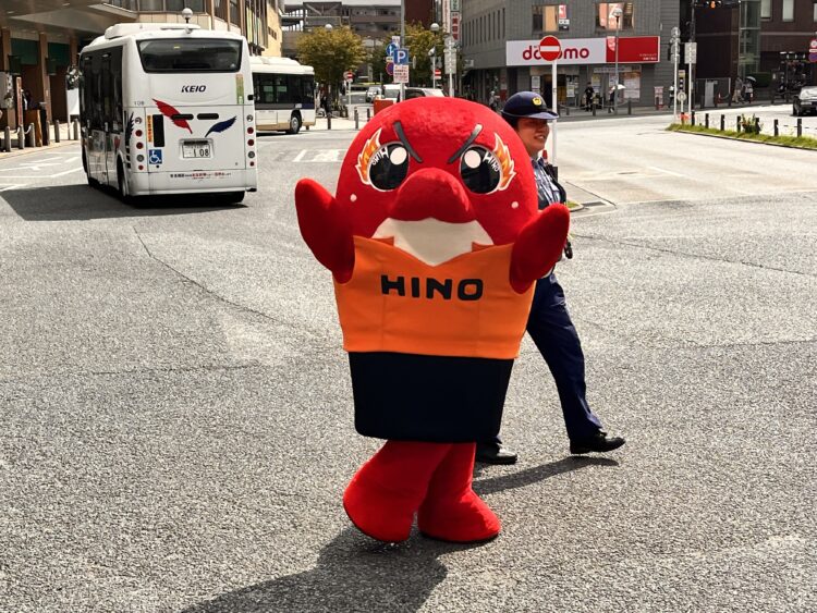 ニュース - 9月27/28日レドルフィンがお出かけしました | 日野レッド